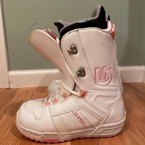 Burton Women's Snowboard Boots - Size 7